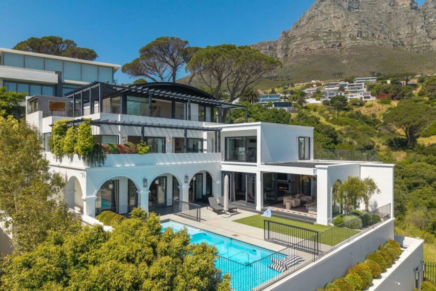 Strathmore Villa